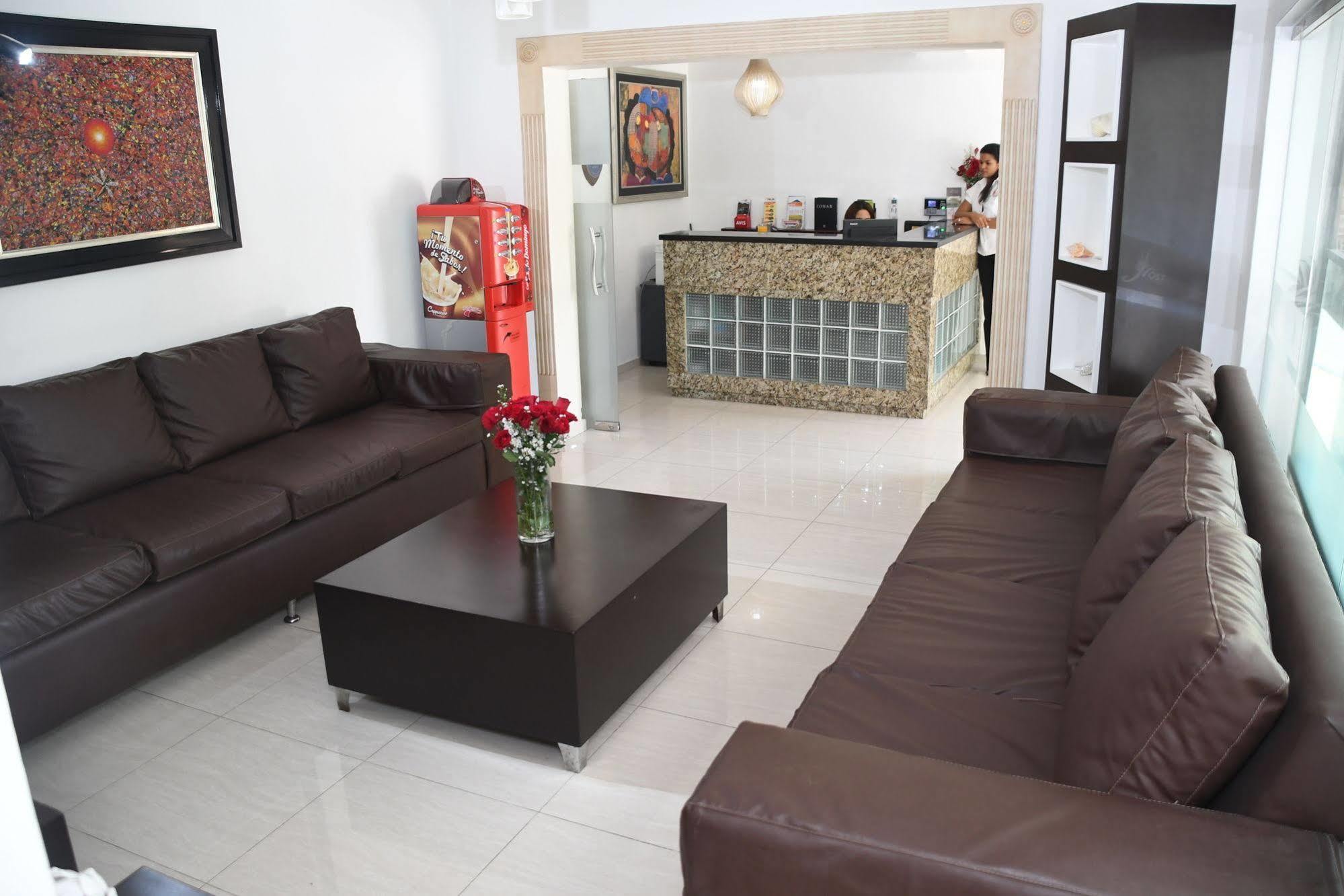 Hostal San Francisco De Asis Santo Domingo Exterior photo